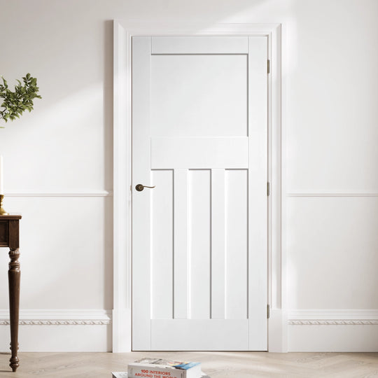 DX30 Shaker White Primed Internal Door