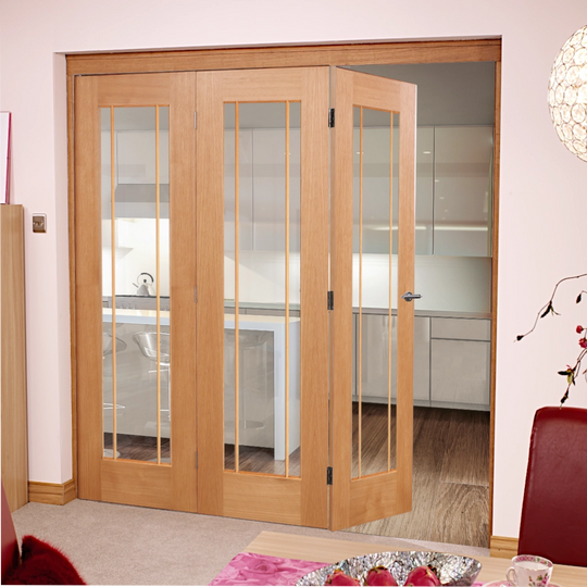 Oak Lincoln Clear Glazed Bifolding Doorset