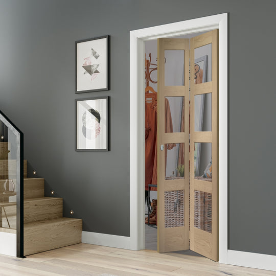 Oak Shaker 4L Clear Glazed Bifold