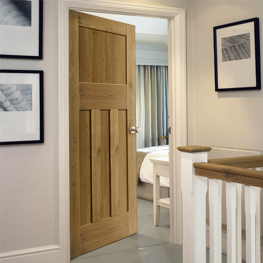 Rustic Oak DX Shaker Internal Door