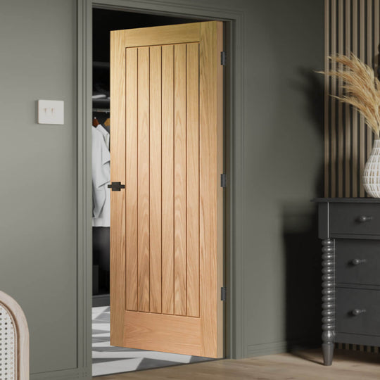 Suffolk Essential Oak Internal Door Fully Finished