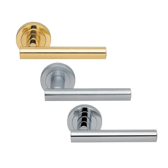 Calla Lever on Round Rose