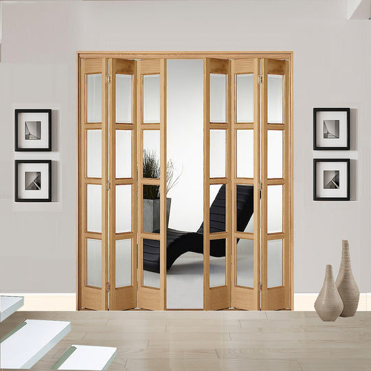 6 Leaf Oak Bardsley 4 Light Clear Glazed Bi-Folding Set