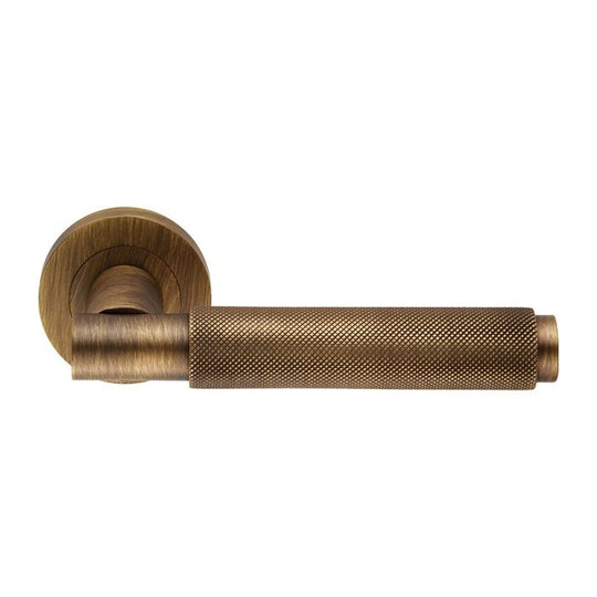 Varese Antique Brass Knurled Lever on Rose