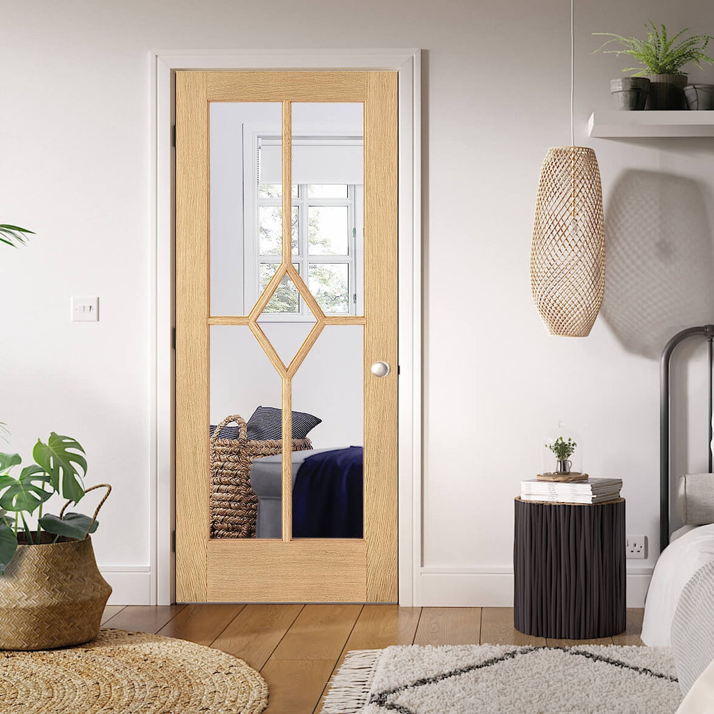 Oak Reims 5L Clear Glazed Internal Door Fully Finished 