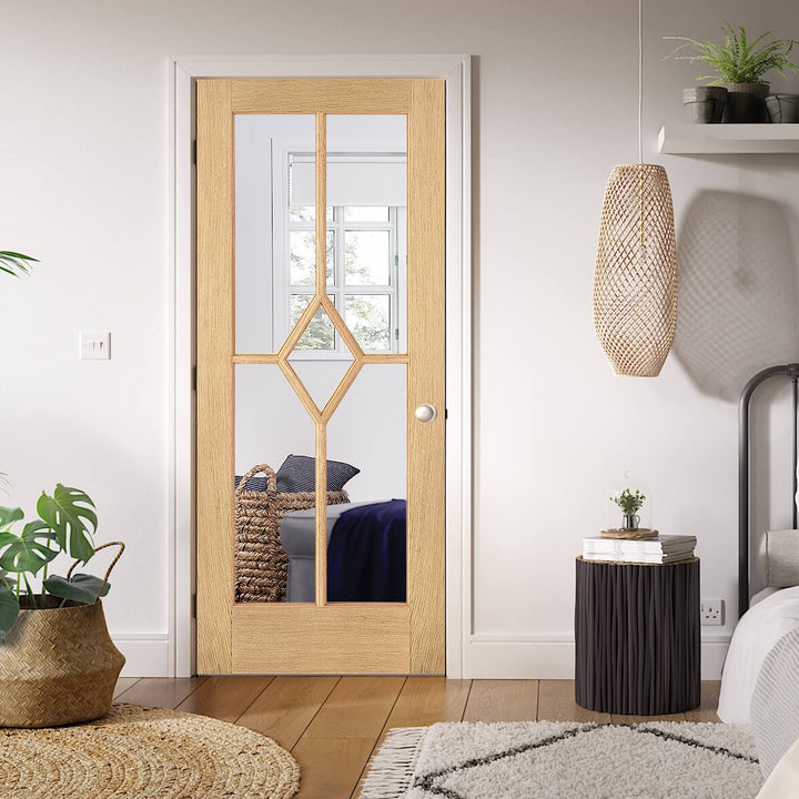 Oak Reims 5L Clear Glazed Internal Door Fully Finished 