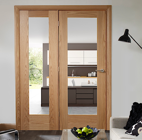 OAK PATTERN 10 CLEAR GLAZED SINGLE DOOR ROOM DIVIDER WITH SIDE PANEL