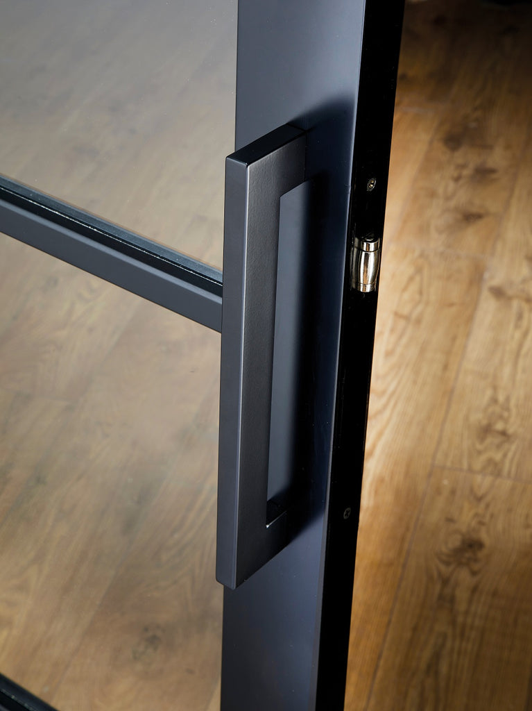 Black Greenwich 4L Door with Fixed Demi Panel